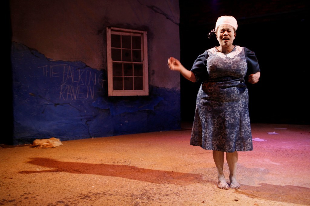 Photographer:  Mark Wessels.  In the pic:  Faniswa Yisa