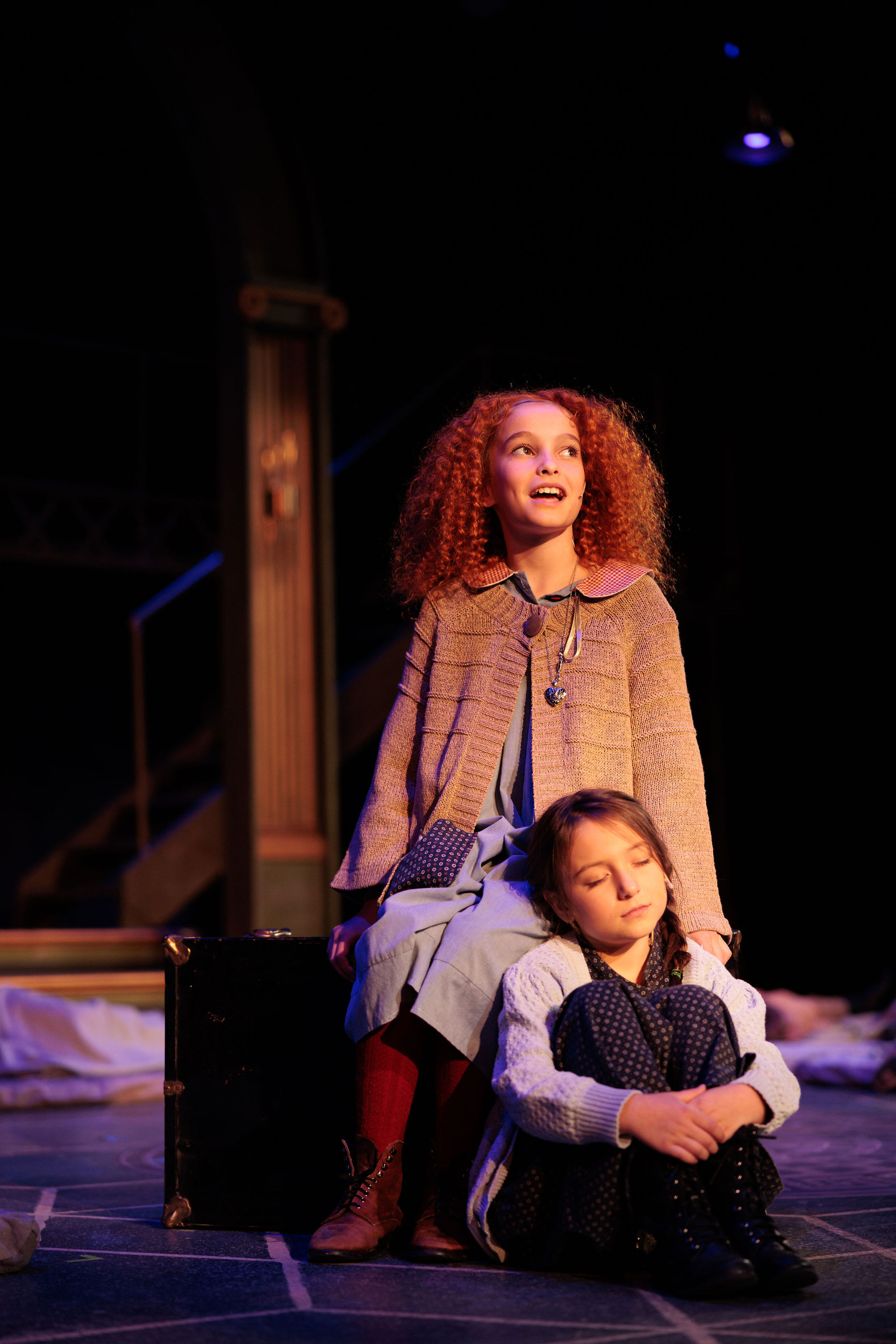 Ellen Gruber (Annie) and Frankie McElroy (Molly) Photos by Michael Bessom Photography