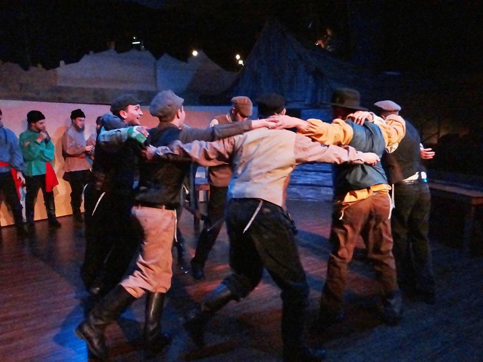 Fiddler on the Roof- ACT 2014 (Credit Genevieve Adelman) 5