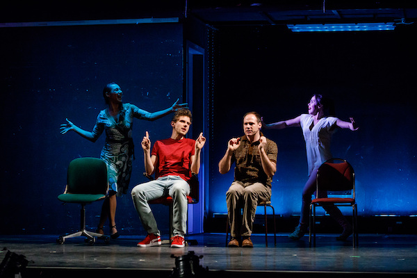 [titel der show] at Schmidtchen, Hamburg 
Photo by Morris MacMatzen © 2018