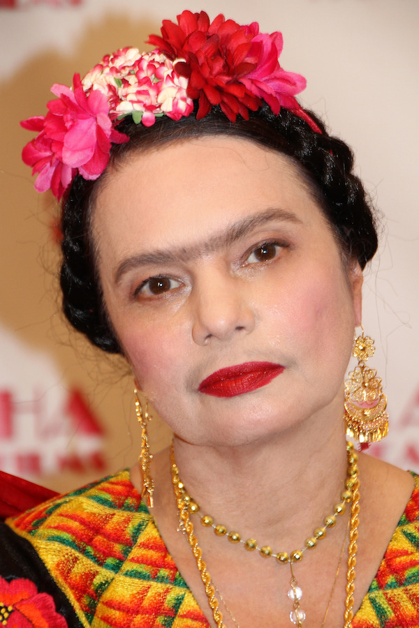 Odalys Nanin as Frida Francisco Medina as Musician Marisa Lopez as Maria Felix 4