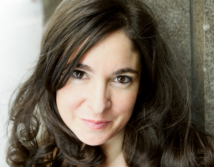 CLAUDIA EGLI (Florrie Sands) 