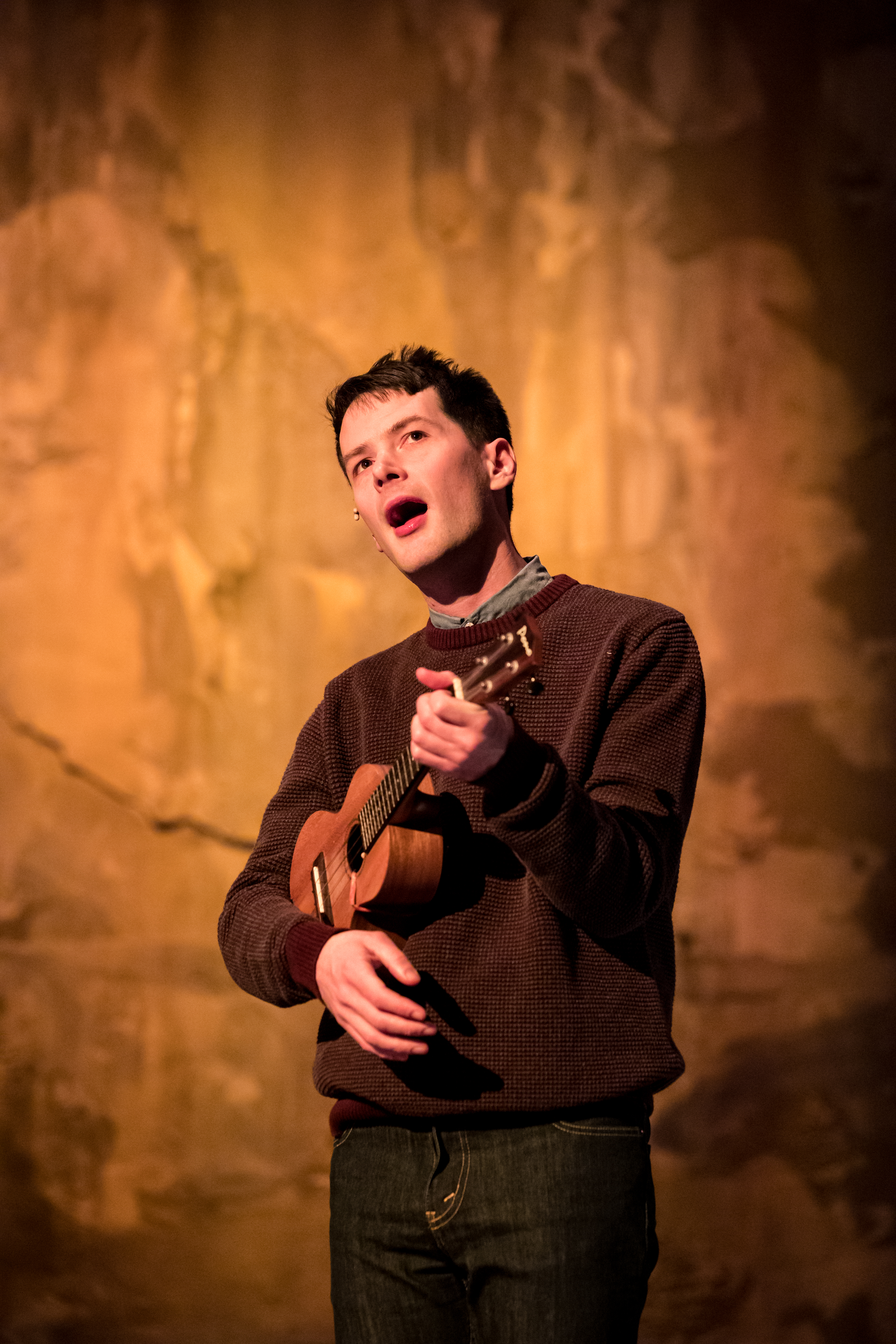 Writer-performer Milo Cramer in SCHOOL PICTURES at Theater Latt Da, running Feb 5 - Mar 2, 2025. Photo: Dan Norman. 