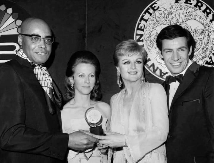 Tony Time: Lead Performers James Earl Jones Actor-Play , Julie Harris Actress-Play, Angela Lansbury Actress-Musical and Jerry Orbach Actor-Musical celebrate at the 1969 annual ceremony.