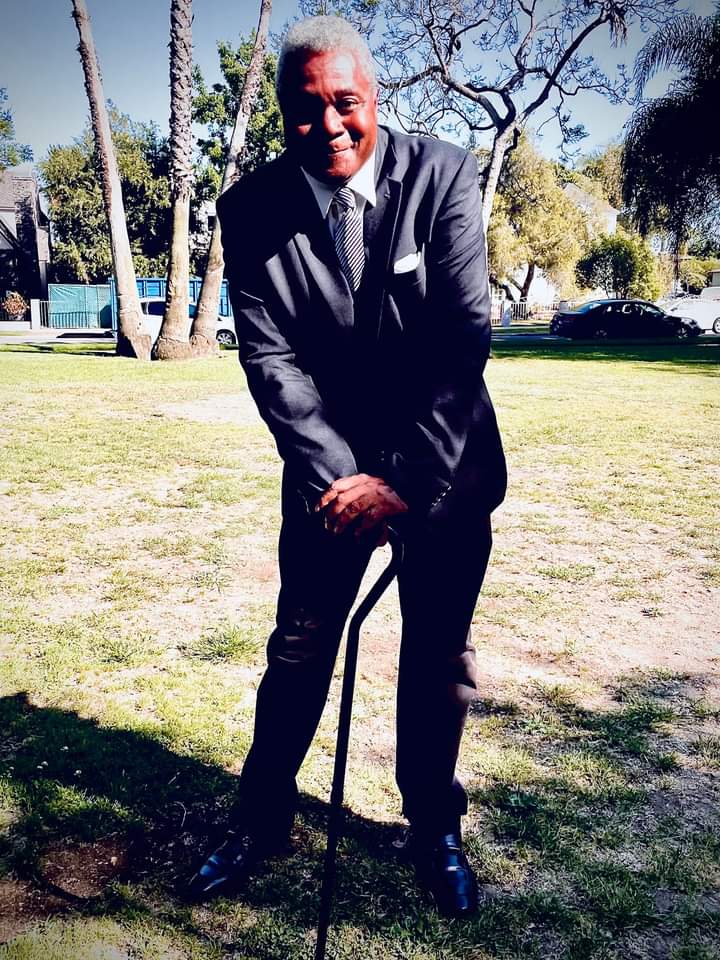 Mr. Bensinger In The Park: Darryl Maximilian Robinson appears as Chicago Tribune Newspaper Reporter Roy V. Bensinger in THE FRONT PAGE at Carlson Memorial Park in Culver City, California.