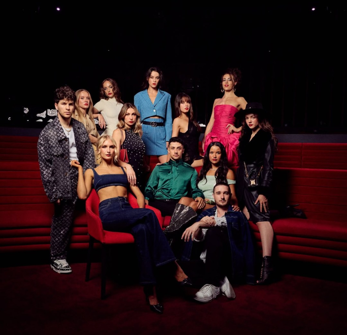 Viva Cast 2025