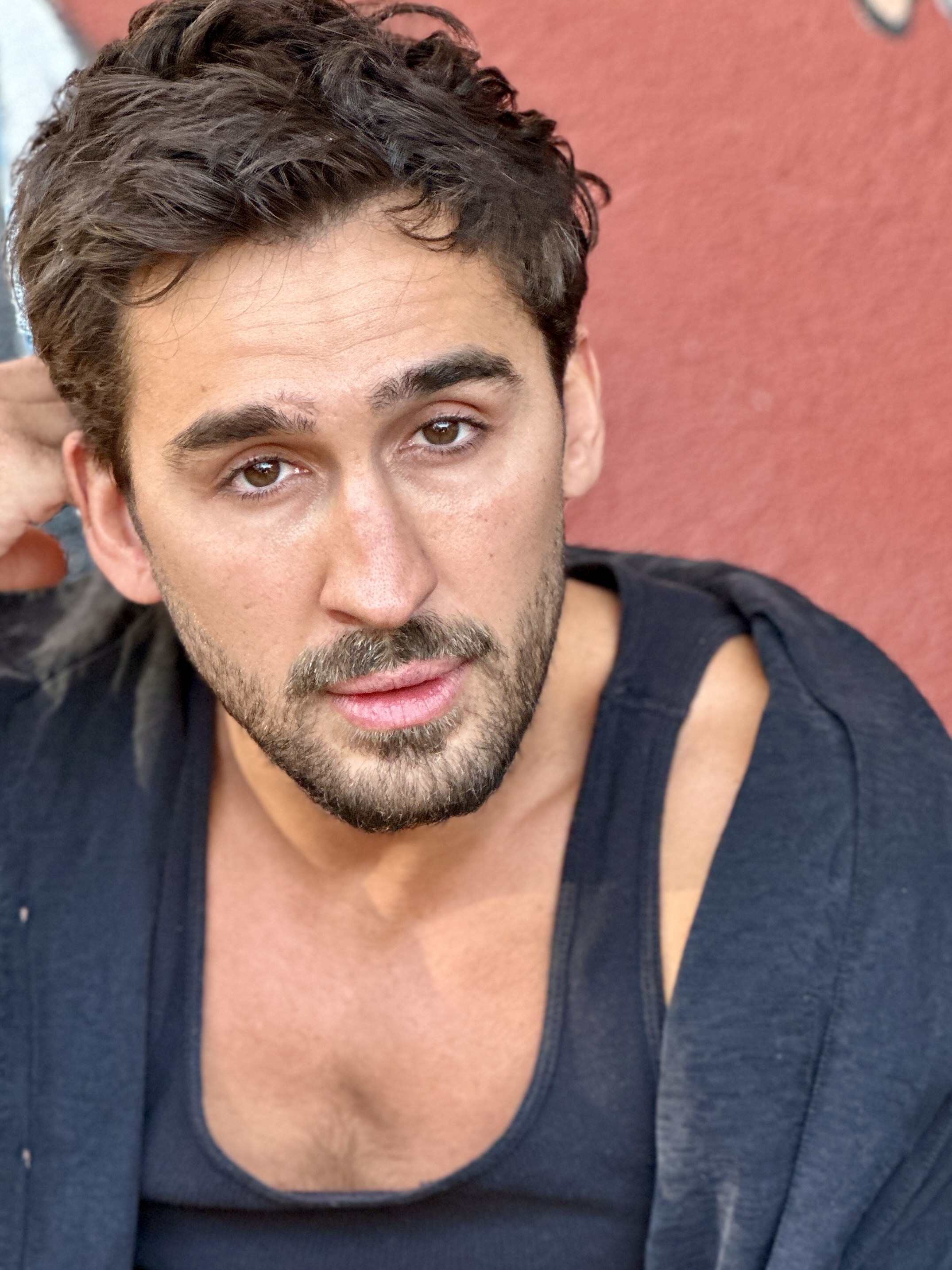 Carlo Mancasola as Michael Wells Carlo Mancasola as Michael Wells