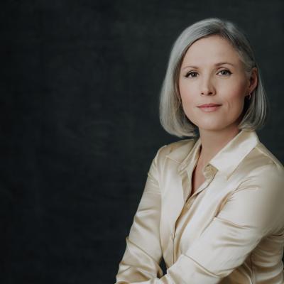 Soloist, Leah Partridge