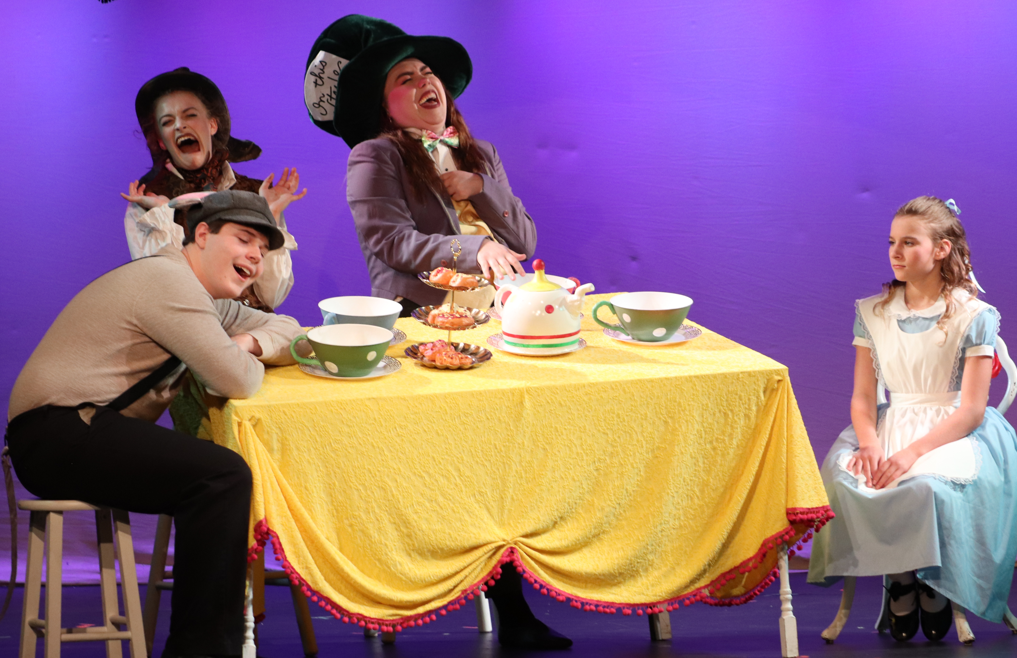 Sgouros & Bell''s Alice in Wonderland the Musical Off-Broadway Photo by Giancarlo Osaben