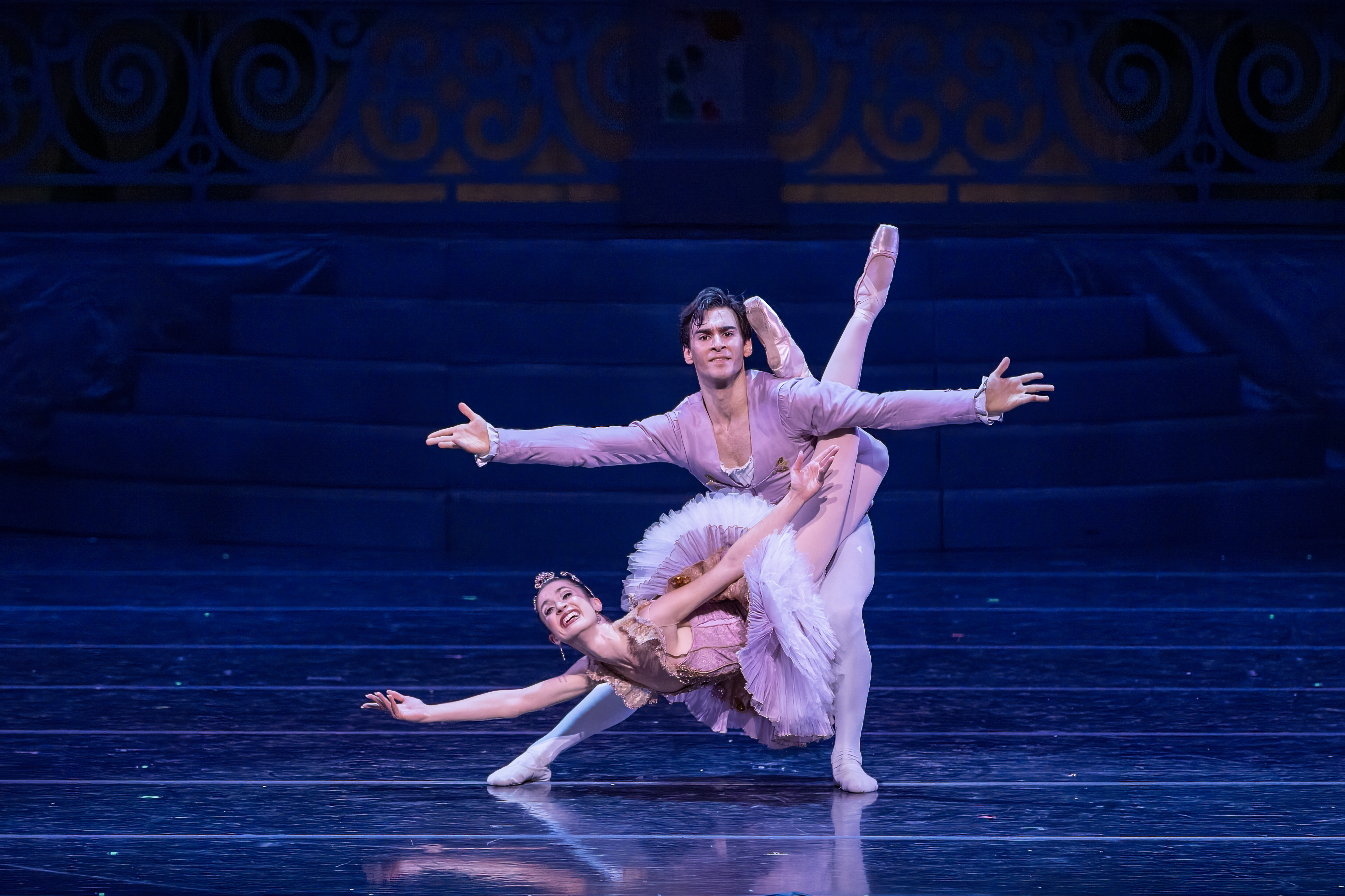 Kansas City Ballet ? Amanda DeVenuta & Cameron Thomas (Photo by Brett Pruitt)