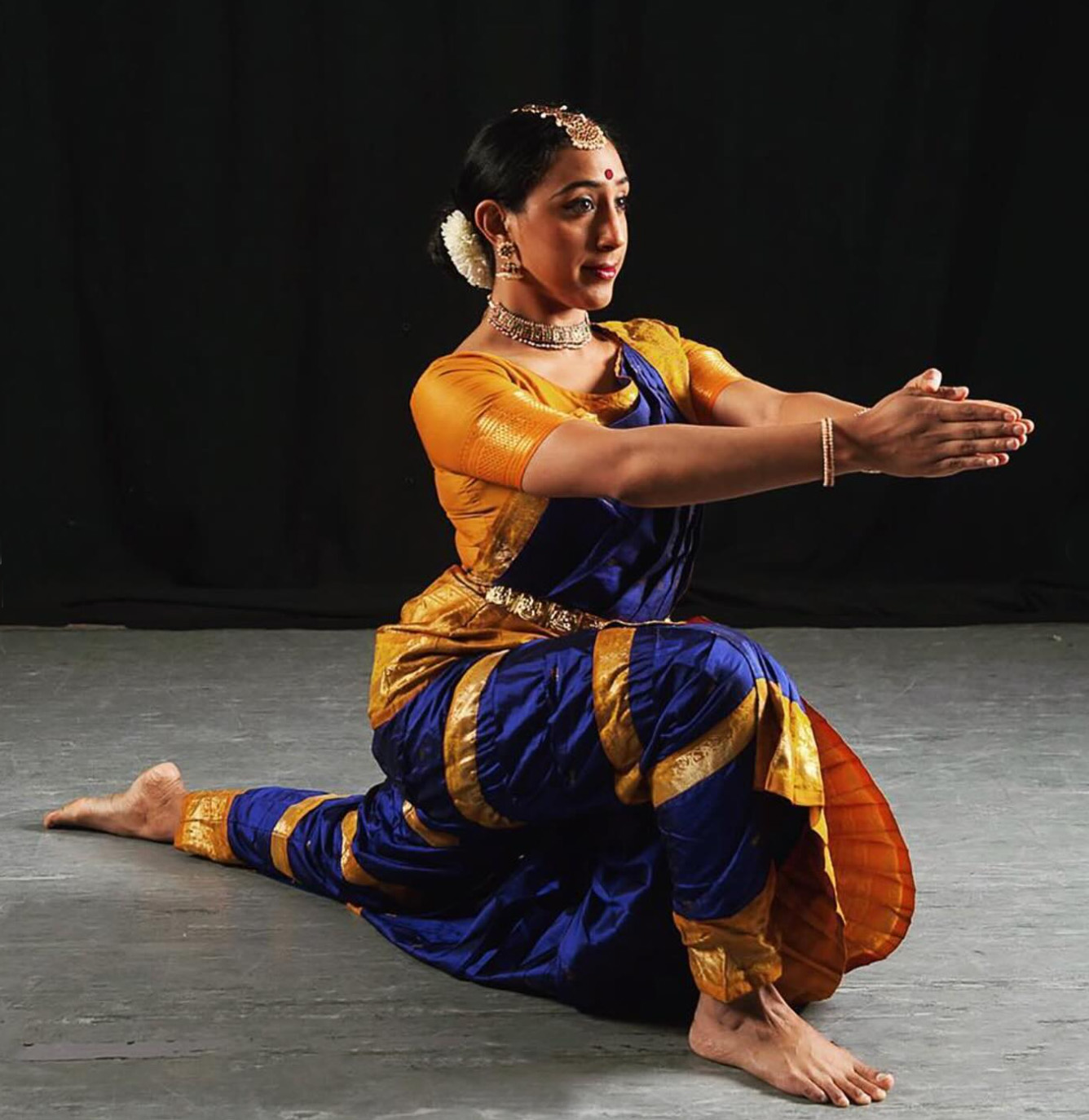 Show ''n Tell - It?s all a Game: Lalli Venkat, is one half of a Bharatanatyam duet, along with partner Aparna Kumar. Aparna and Lalli will be presenting on May 10th