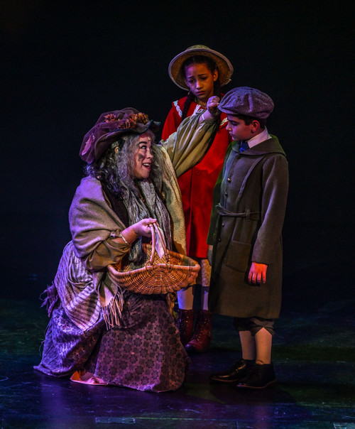 (Left to right) Victoria Vasquez (front), April Strelinger (back), Nate Colton, (front) Matthew Korinko (back), Melissa Whitworth (flying) in Slow Burn Theater Company?s MARY POPPINS 5