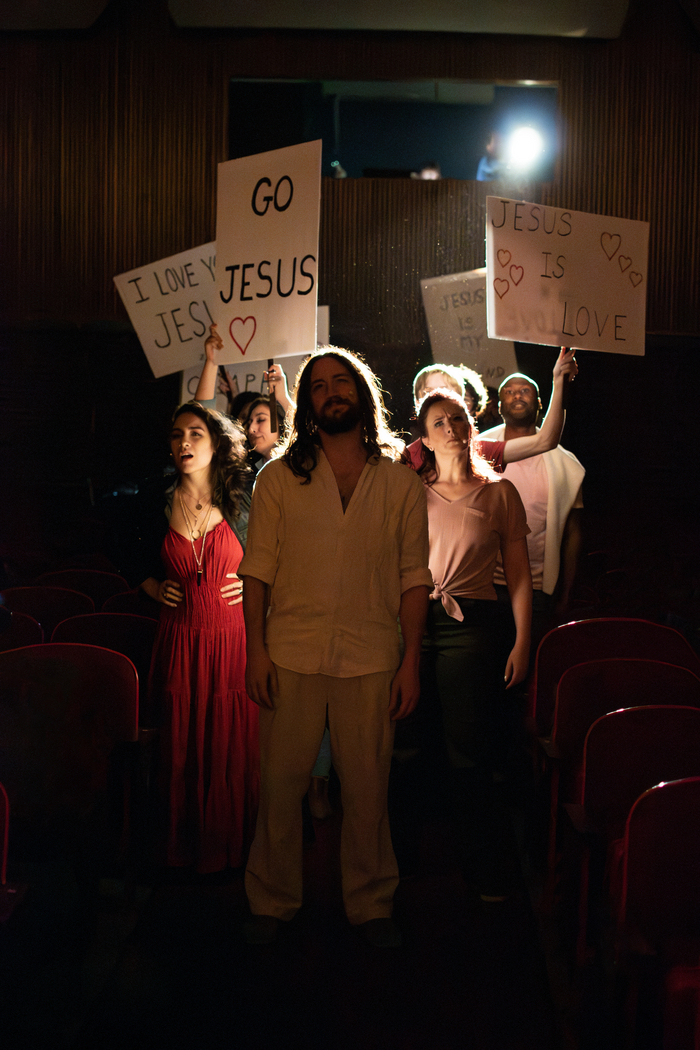 Tully Russell and the Jesus Christ Superstar company 2