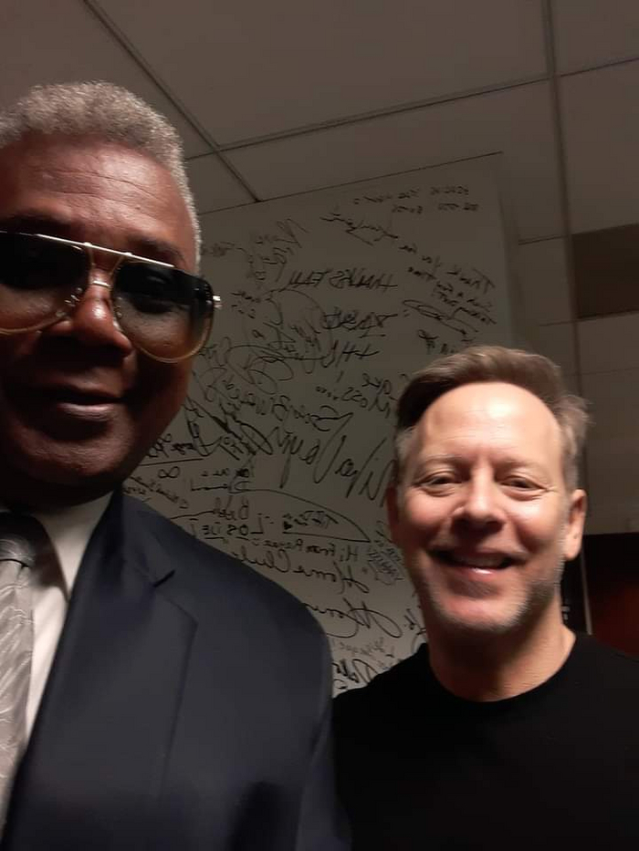 A Wall of Many Artists: Darryl Maximilian Robinson signed the UBNGO Burbank Studios during his 5th Guest Actor Appearance on THE ACTORS CHOICE with Host Ron Brewington. 3