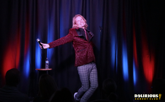 Delirious Comedy Club brings nightly laughter to new location inside Hennessy''''s Showroom on Fremont St. The only full time, professional comedy club in downtown Las Vegas. Featuring Resident Headl 6