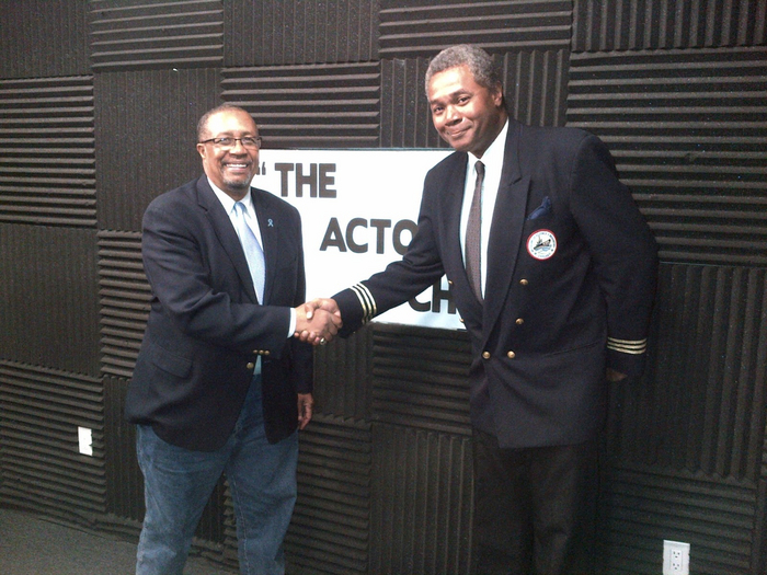 Host and Guest: Veteran journalist Ron Brewington interviewed veteran stage actor and play director Darryl Maximilian Robinson on the September 19, 2016 edition of THE ACTORS CHOICE. 4