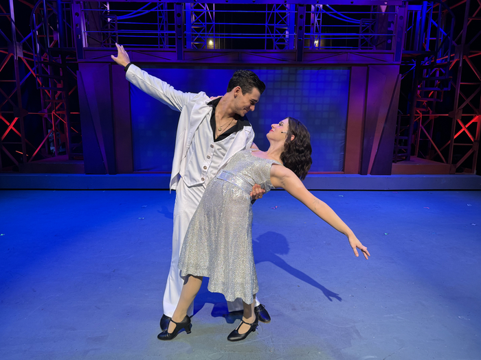 Nick Valle (Tony Manero), Allie Armontrout (Stephanie Mangano) 1