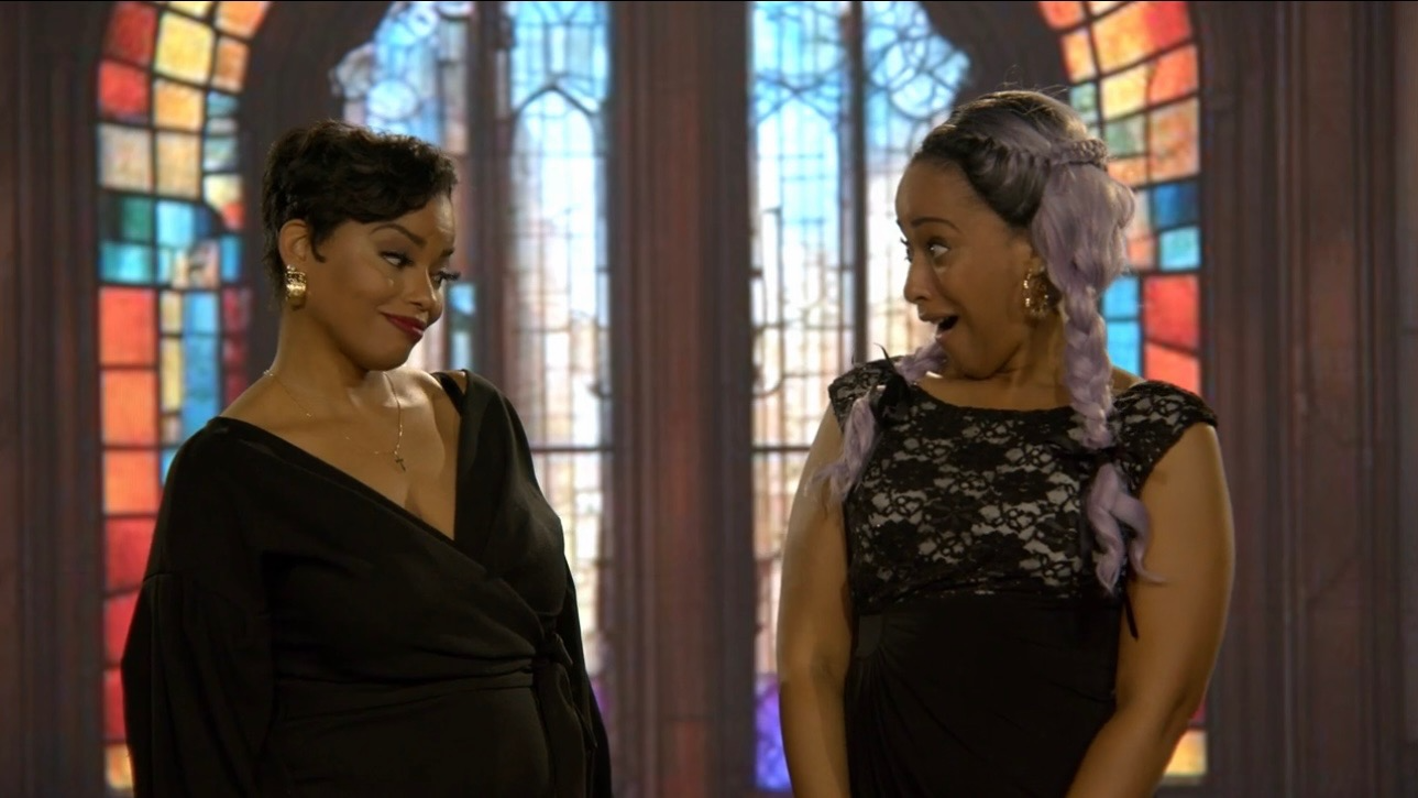 Ashley Guin and Gabrielle Manzy as Simone Mabry and Latrice Franklin