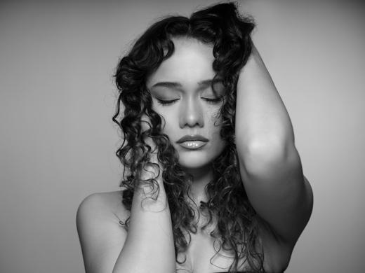 Paloma Dineli Chesky - A Fearless New Voice