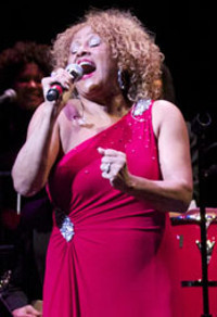 A Darlene Love Christmas: Love for the Holidays show poster