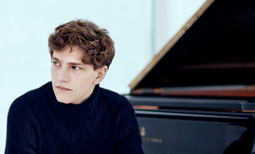 Pianist Jan Lisiecki at Spivey Hall