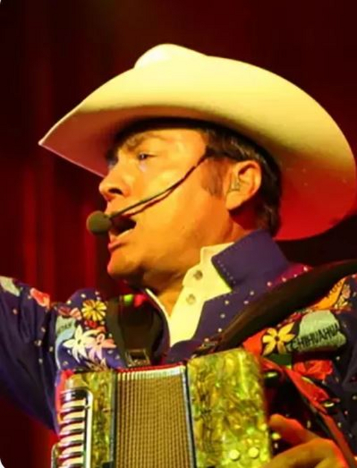 Los Tigres del Norte show poster