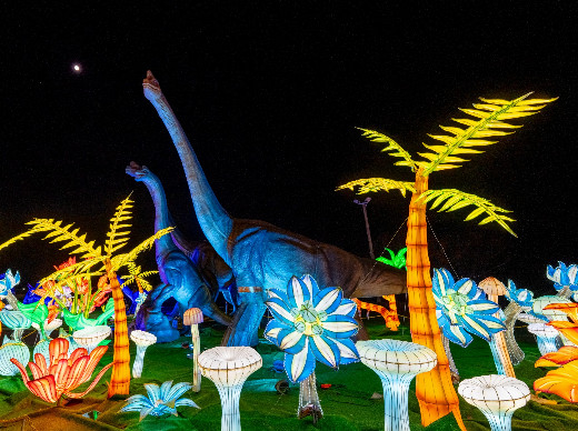 LuminoCity’s Dino Safari Lights Festival