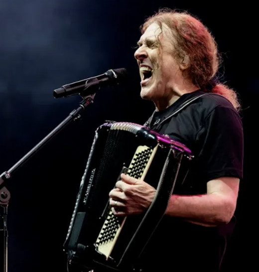 Weird Al Yankovic in Rhode Island