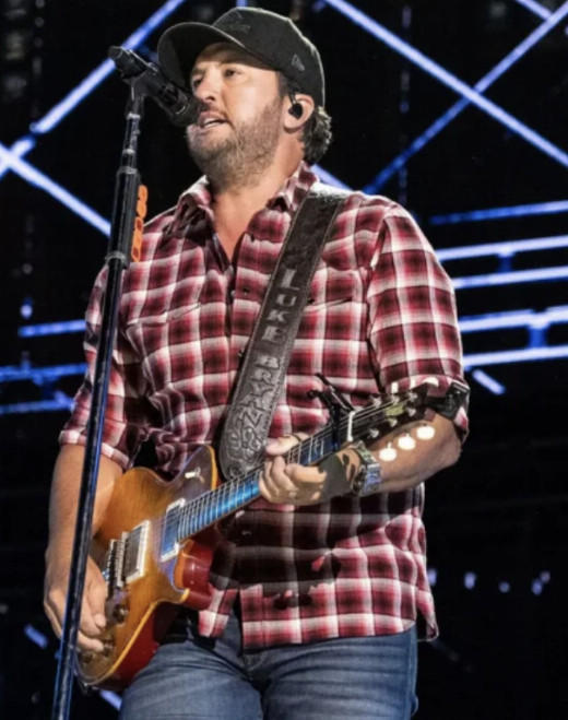 Luke Bryan in Montana