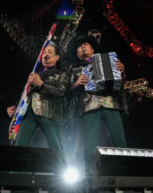 Los Tigres del Norte show poster