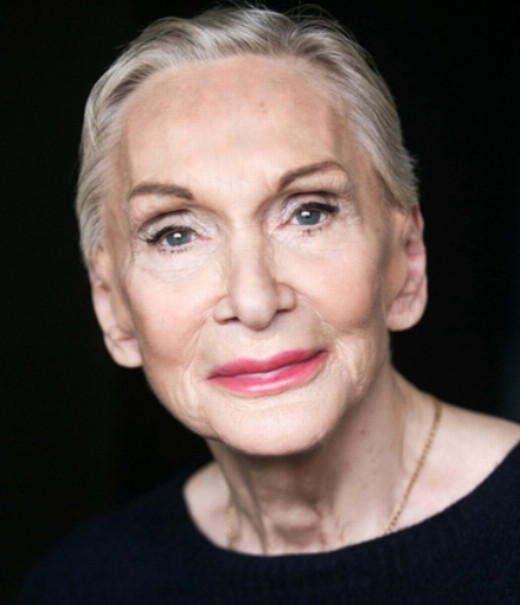 Siân Phillips: The Greeks