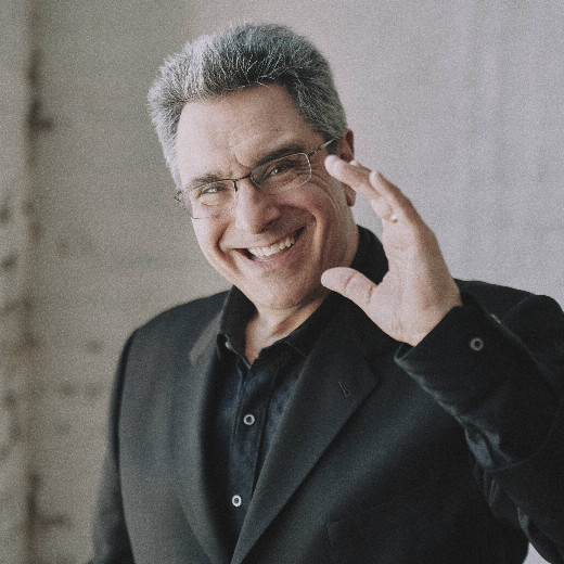 Mark Zacharia ♦ Mystifying Magic & Mentalism