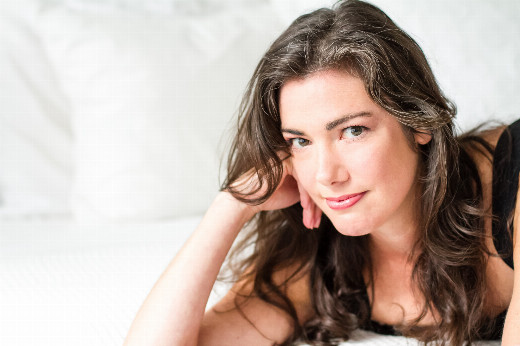 Marnie Klar Sings Carly Simon in Miami Metro