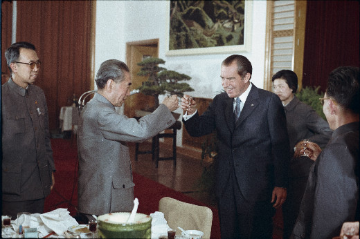 Shelley Conducts Nixon in China in Costa Mesa
