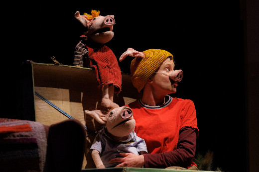 The Three Little Pigs in UK Regional