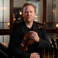 Daniel Hope and the Zurich Chamber Orchestra in Broadway