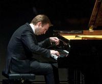 Leif Ove Andsnes: Solo show poster
