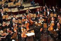 Michalis Economou Conducts Mahler