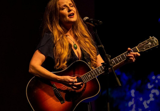 Alice Wallace in concert