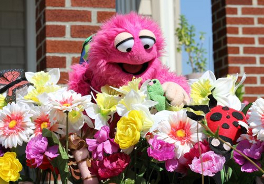 Puppet Showplace Theater The Bella Show: Bugs! by Brenda Huggins & Phil Berman