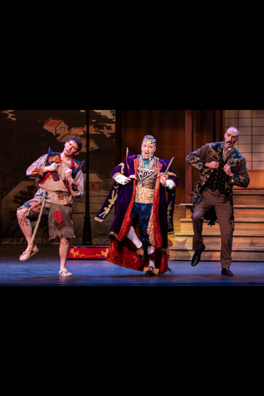 New York Gilbert & Sullivan Players in The Mikado in Chicago