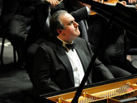 Yefim Bronfman Plays Rachmaninoff in New Jersey Logo