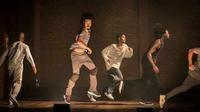 Companhia Urbana de Dança Eu danço—8 solos no geral show poster