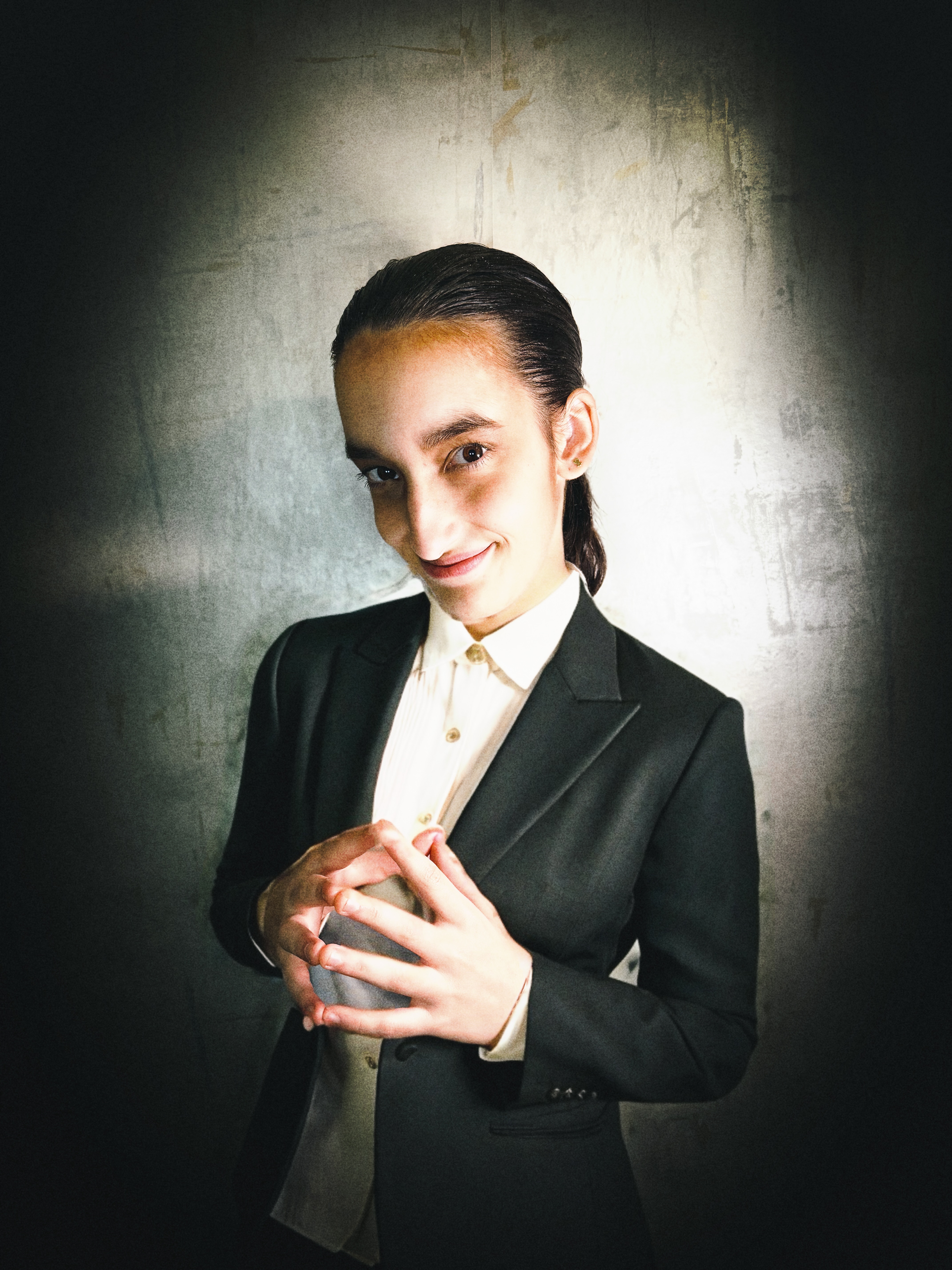 Emilia Cruz (Fester Addams)