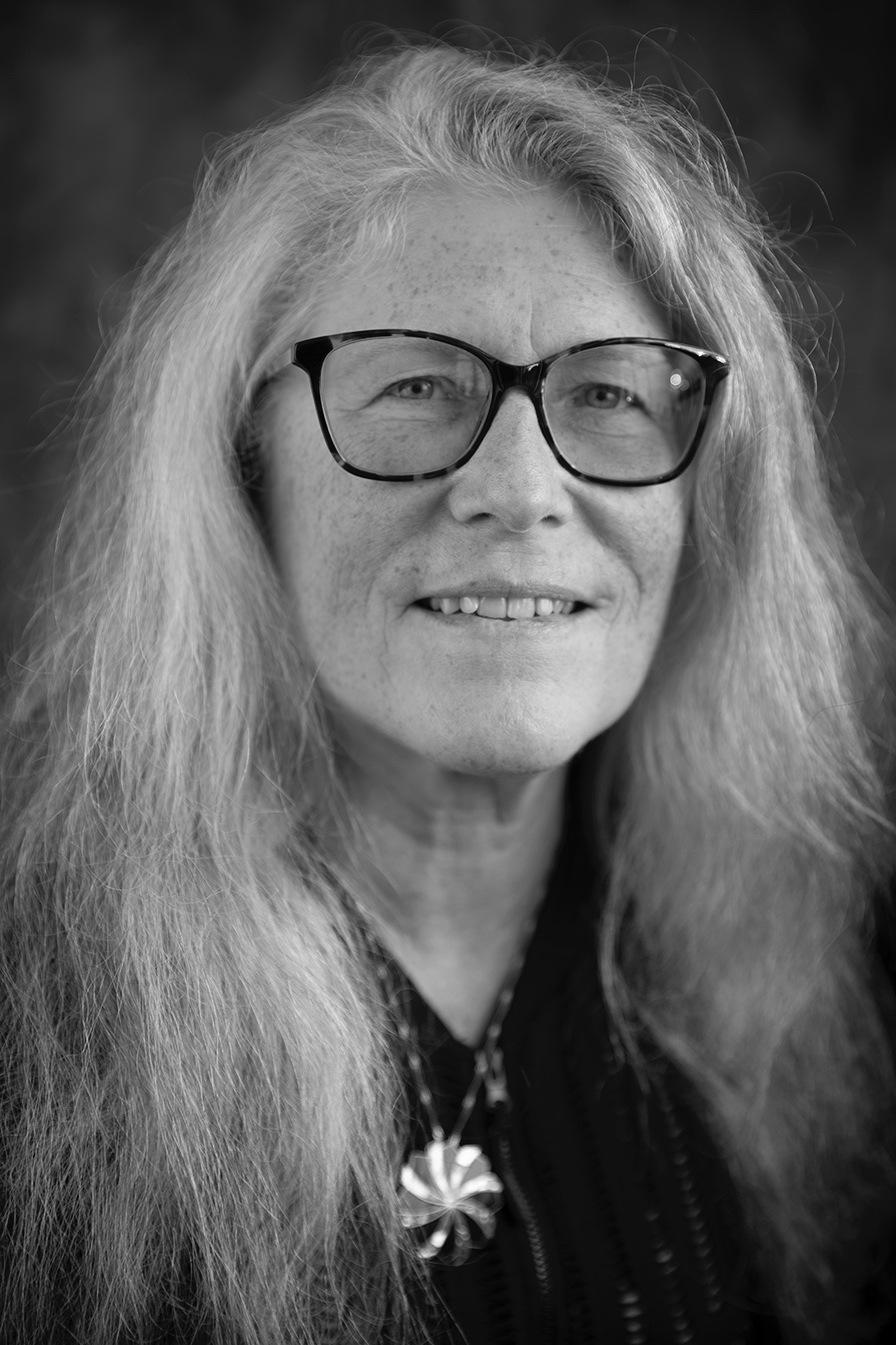 Linda Mackey (Mrs. Van Daan)