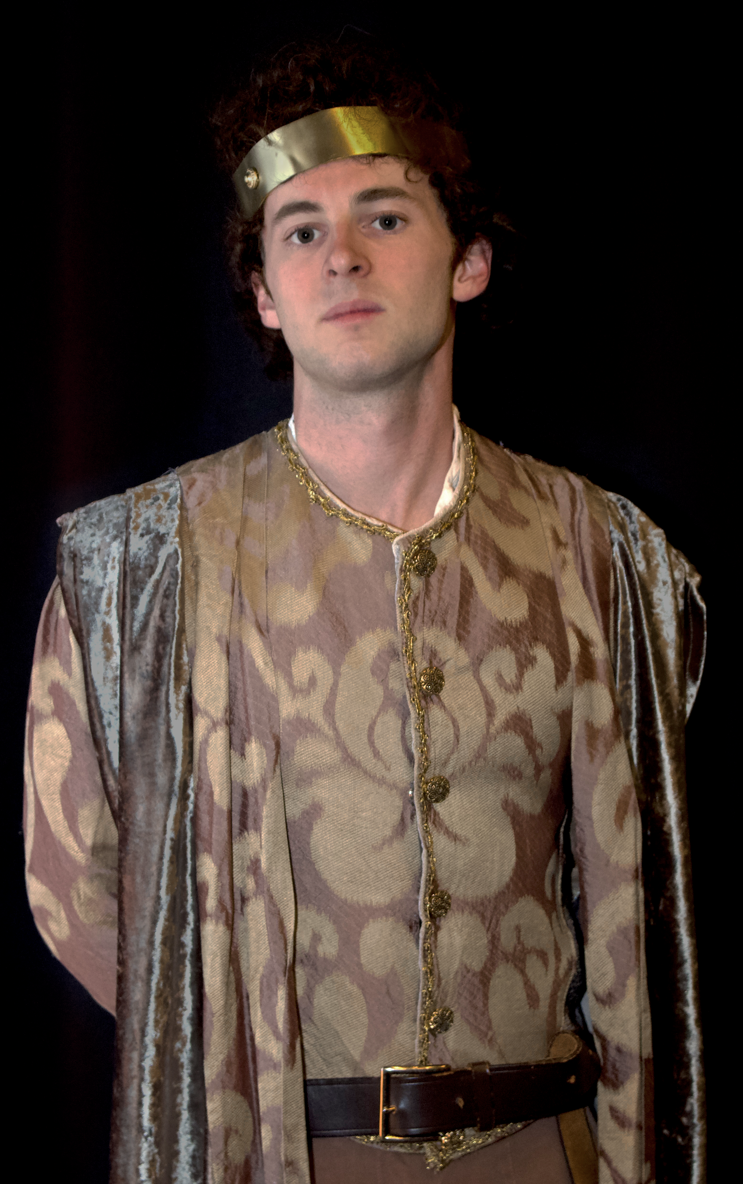 Ned Bannon as King Henry VI
