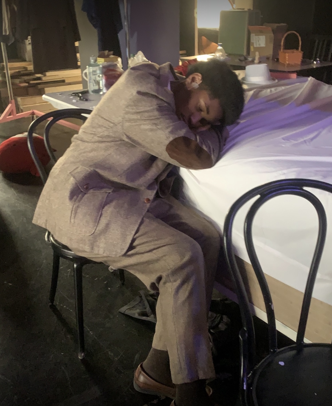 Ronnie Moore (Amos Hart) falls asleep backstage on the bed donated by our tech director Springs. Sleep tight Mister Cellophane!