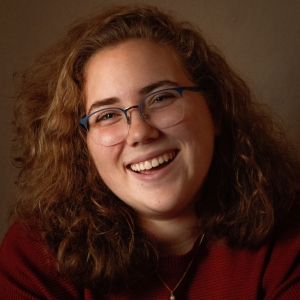 Taylor Reynolds - featured in
