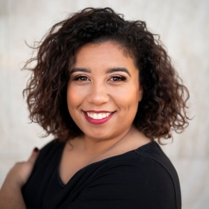 Nicole McCarty - Nan Carter