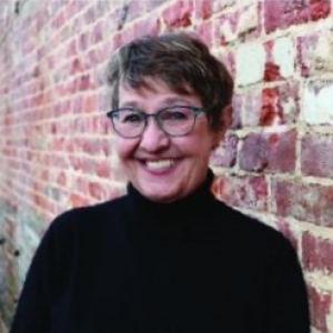 Debra Cornelius - Dame van Winkle/Ensemble